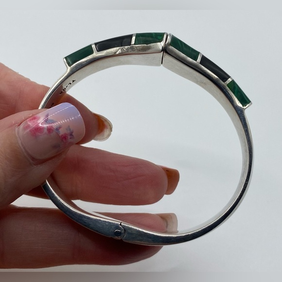 TAXCO Sterling Silver Malachite & Onyx Chevron Hinged Bracelet Stamped Mexico HP - Picture 9 of 14